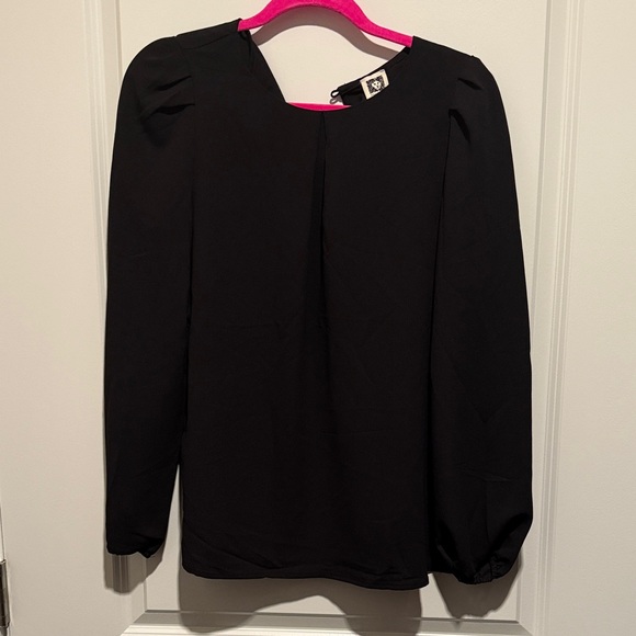 Anne Klein Classic Black Blouse - Picture 1 of 3